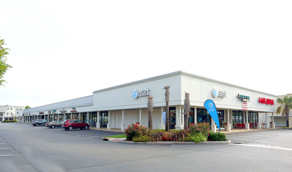 best-places-to-shop-in-virginia-beach-the-shops-at-hilltop